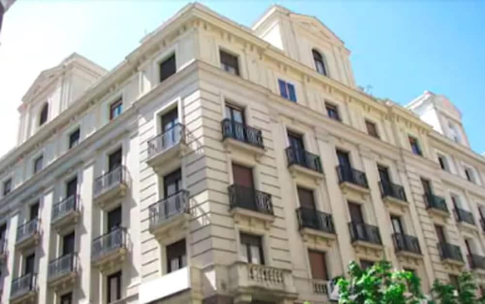 Hostal Abadia Madrid Ngoại thất bức ảnh