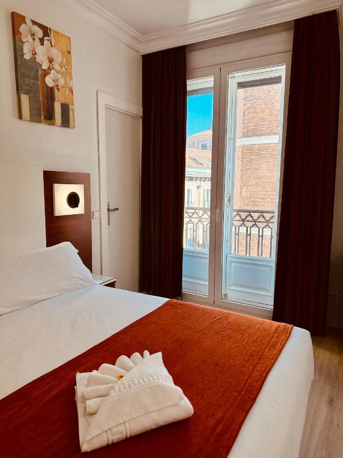 Hostal Abadia Madrid Ngoại thất bức ảnh