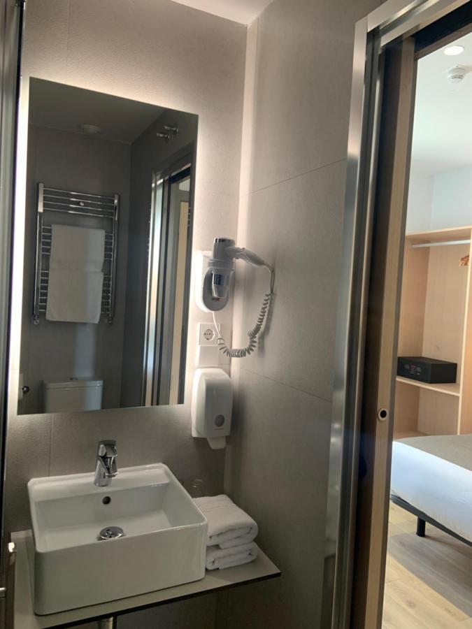 Hostal Abadia Madrid Ngoại thất bức ảnh