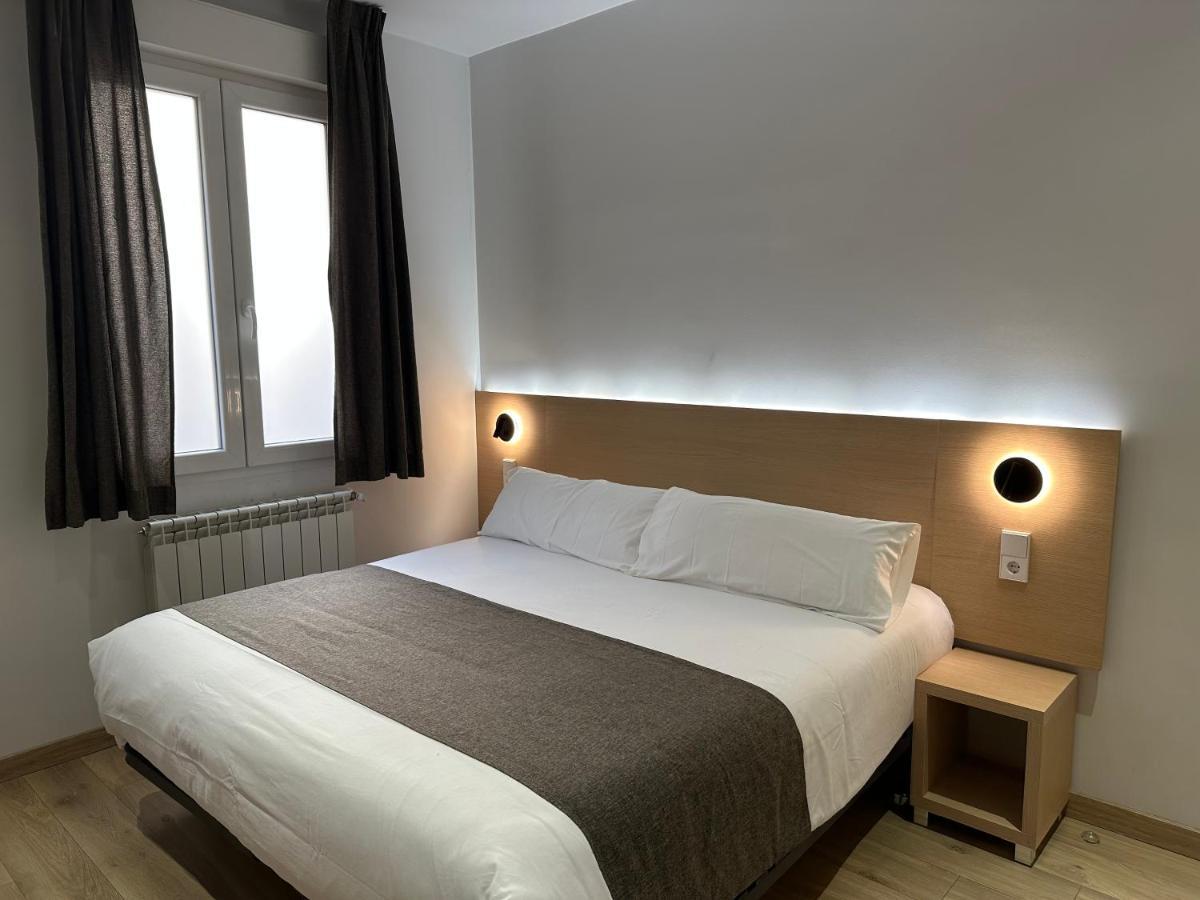 Hostal Abadia Madrid Ngoại thất bức ảnh
