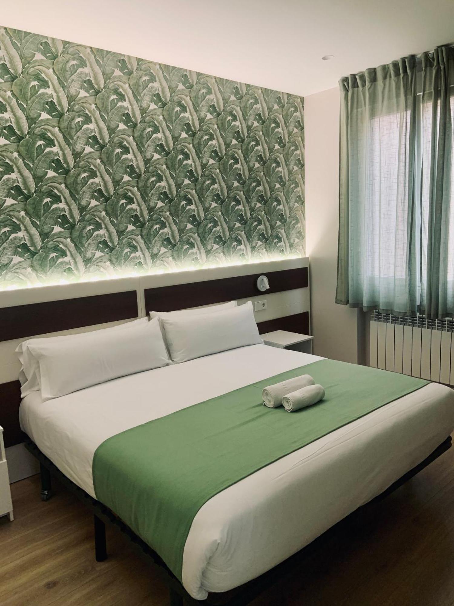 Hostal Abadia Madrid Ngoại thất bức ảnh