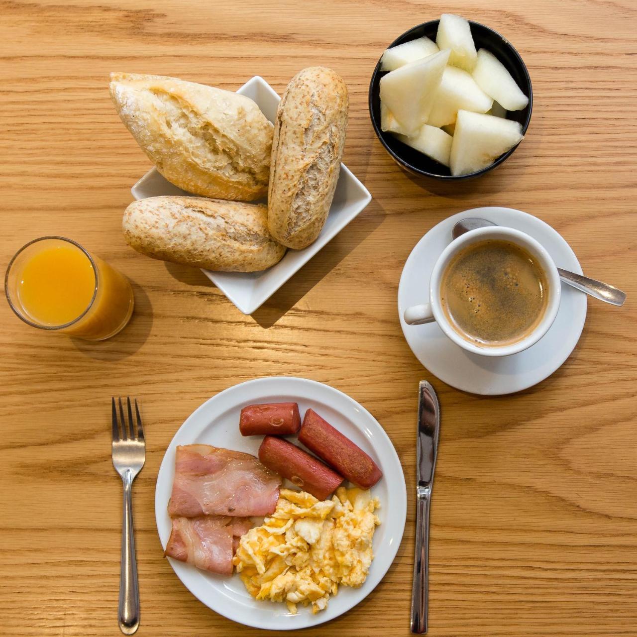 Hostal Abadia Madrid Ngoại thất bức ảnh
