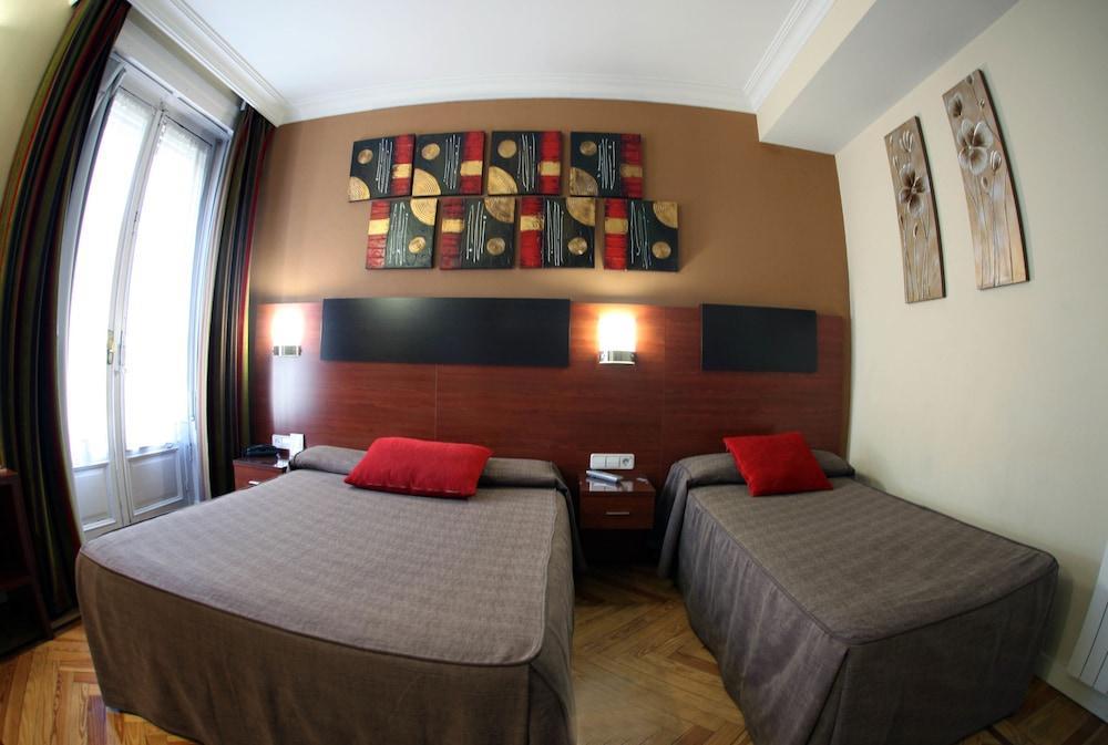 Hostal Abadia Madrid Ngoại thất bức ảnh